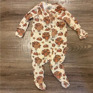 Caden Lane Baby One-Piece Footed Sleeper - Cream with Pie and Turkey Print